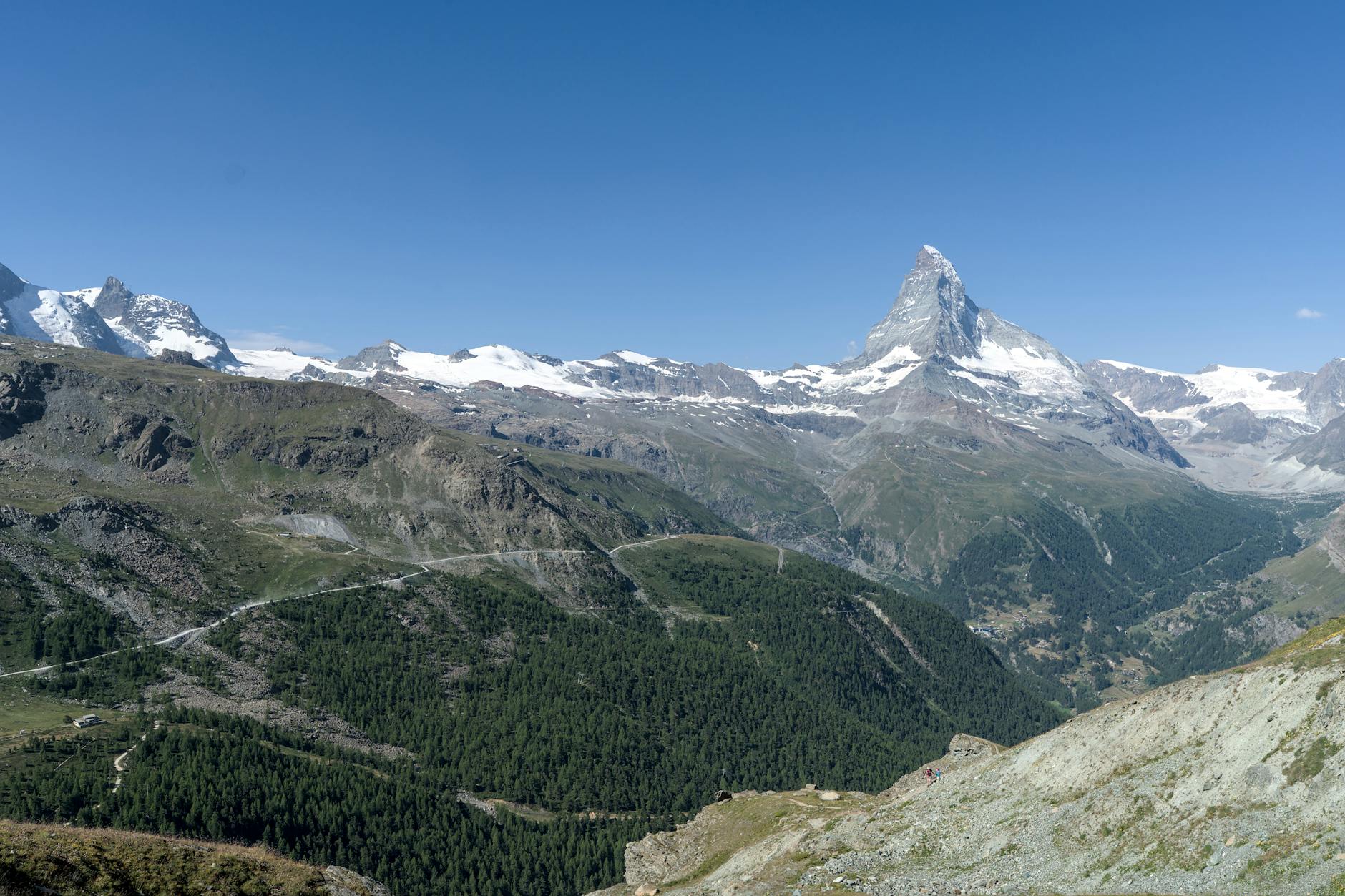Matterhorn and Zermatt village for mobility-friendly hotel planning.