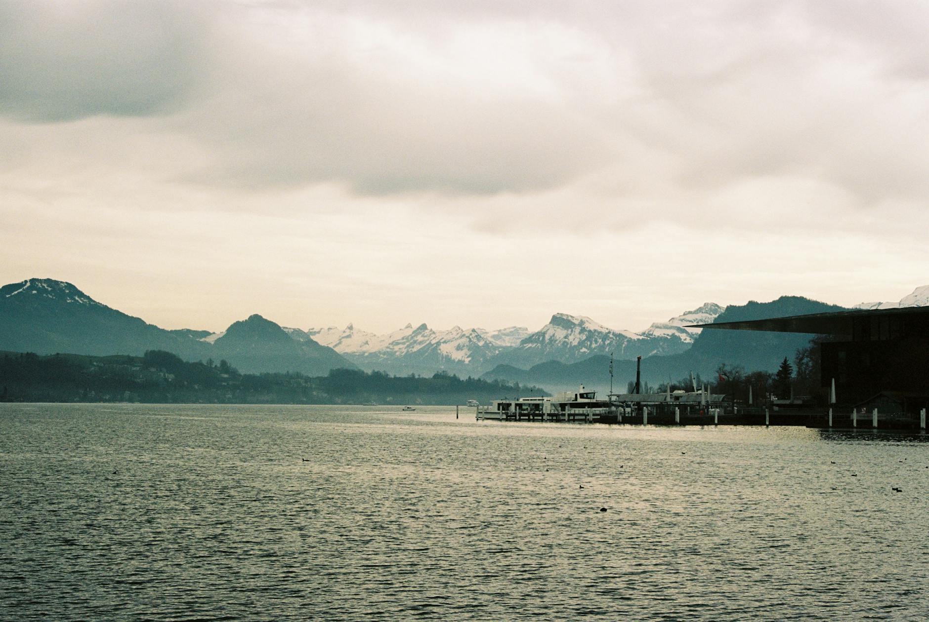 Lake Zurich and Alps context for conference cost and hotel planning.