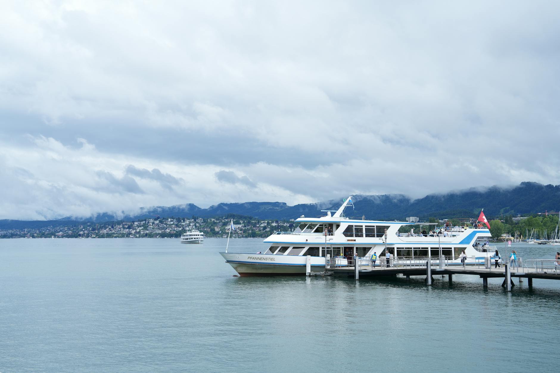 Lake Zurich ferry and dock context for cruise connection planning.