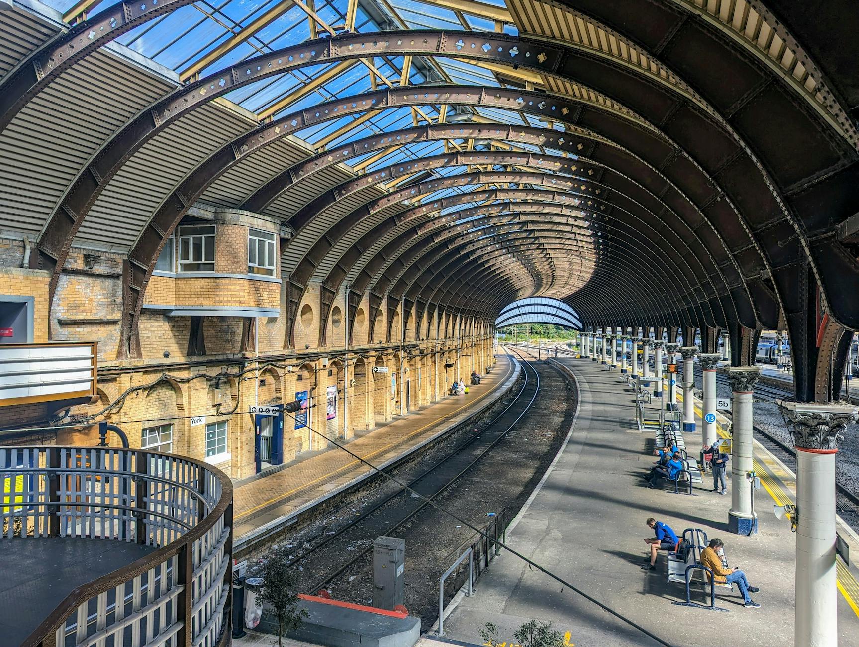 United Kingdom travel image