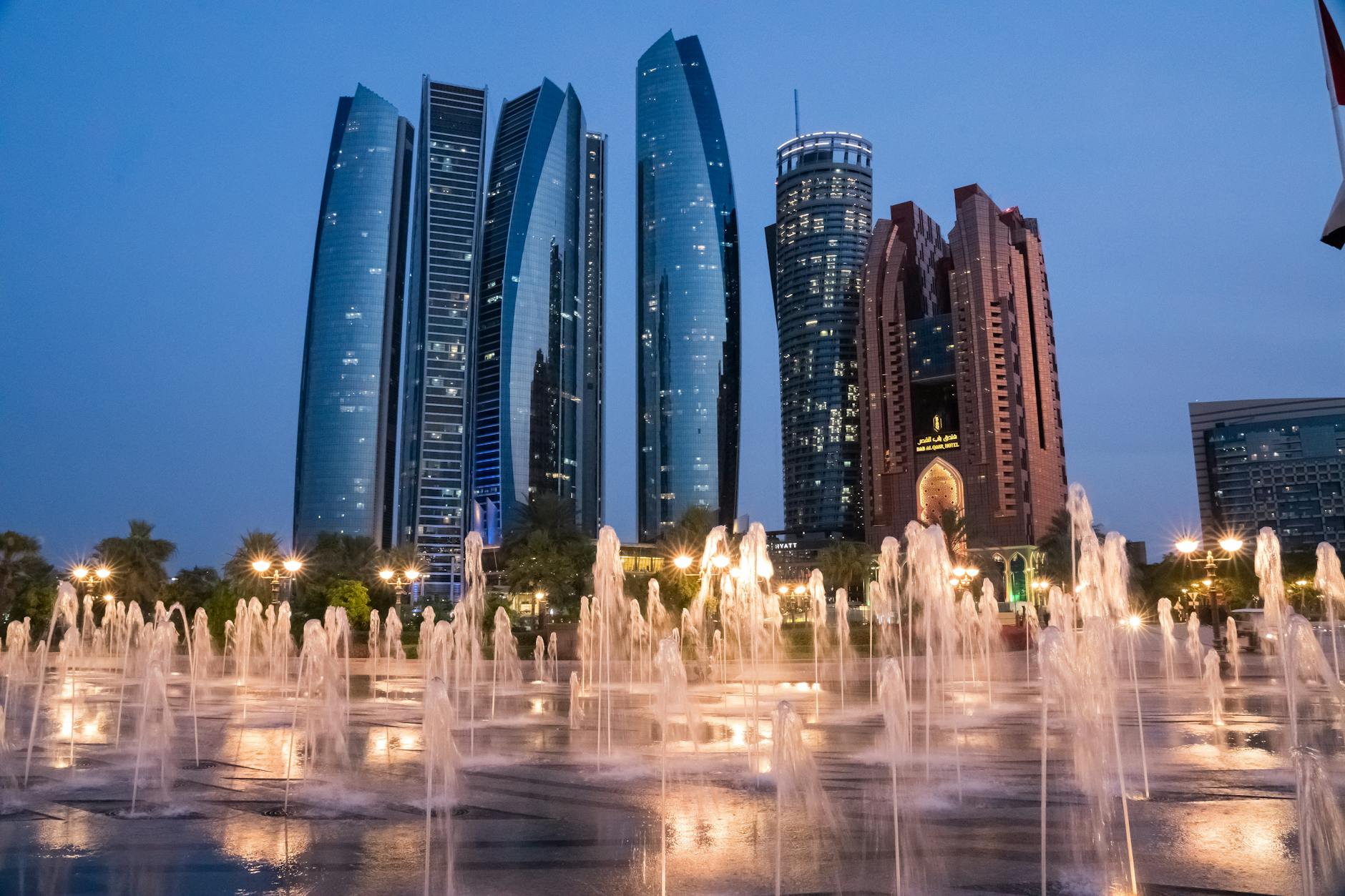 Abu Dhabi travel image