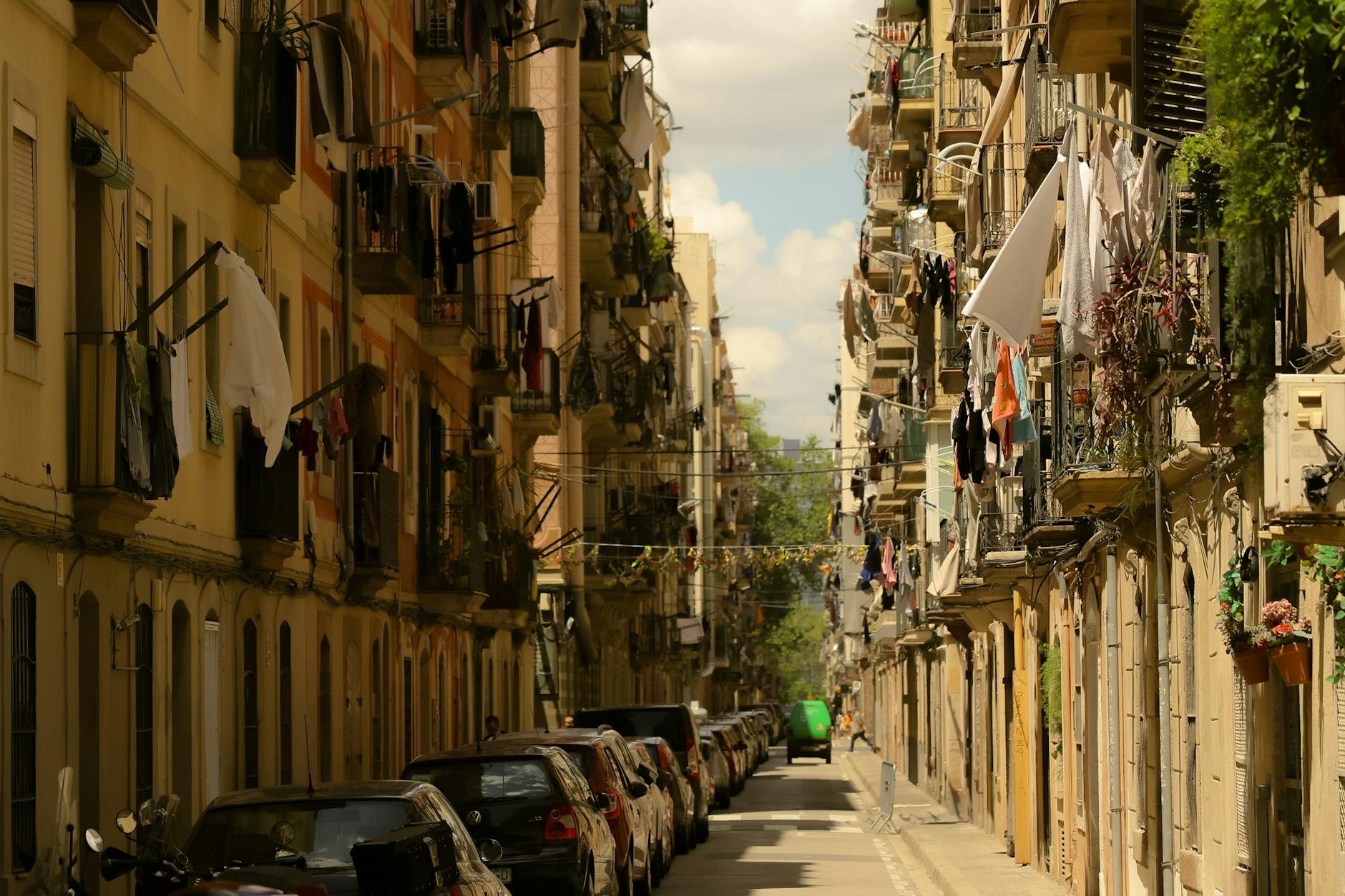 Barcelona travel image