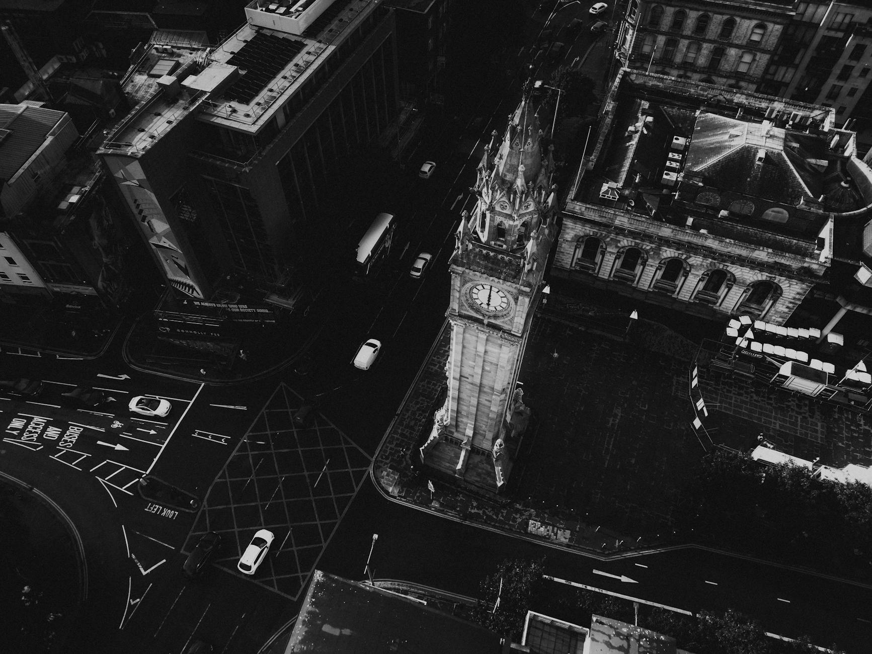 Belfast Travel Guide