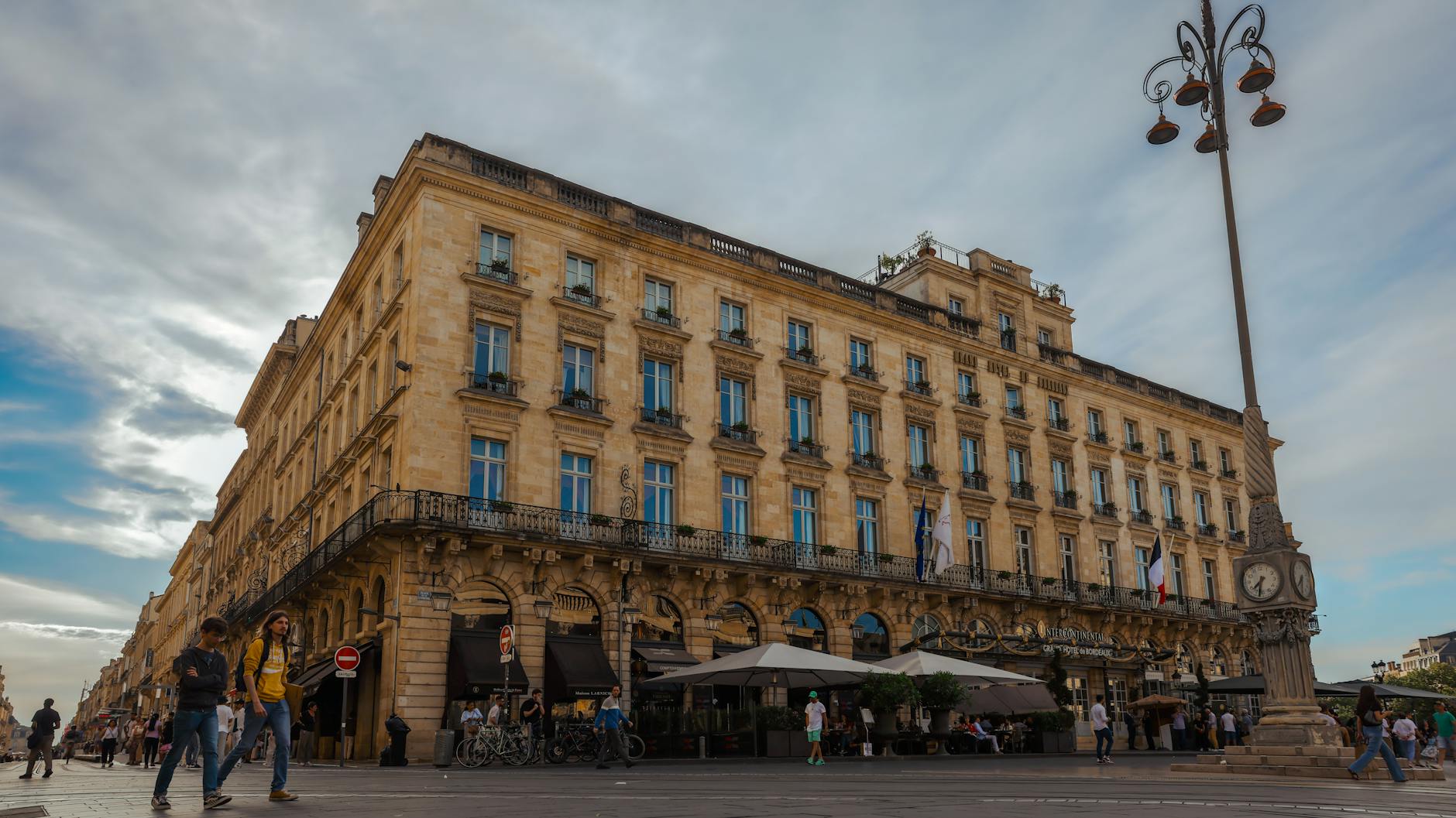 Bordeaux travel image