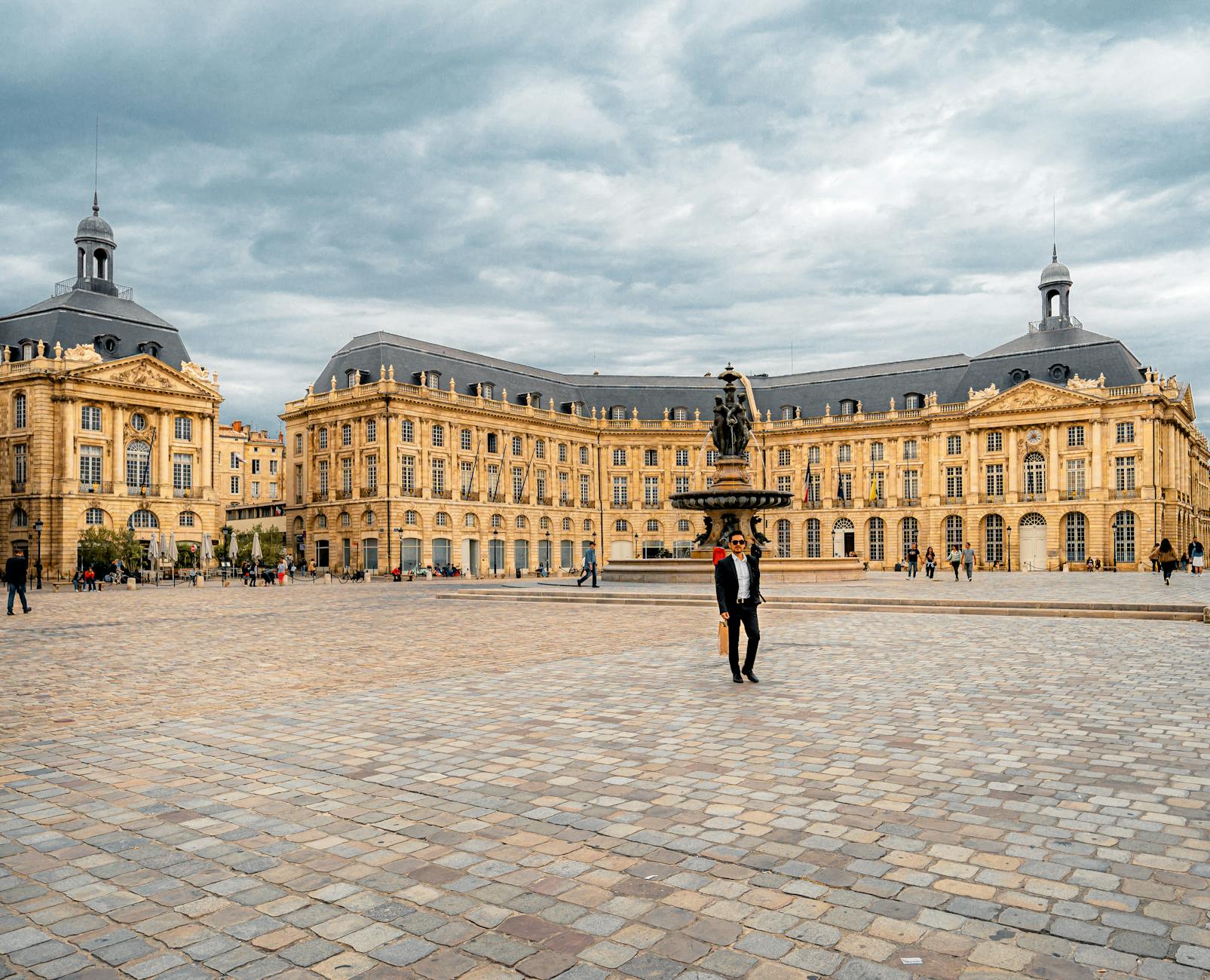 Bordeaux travel image