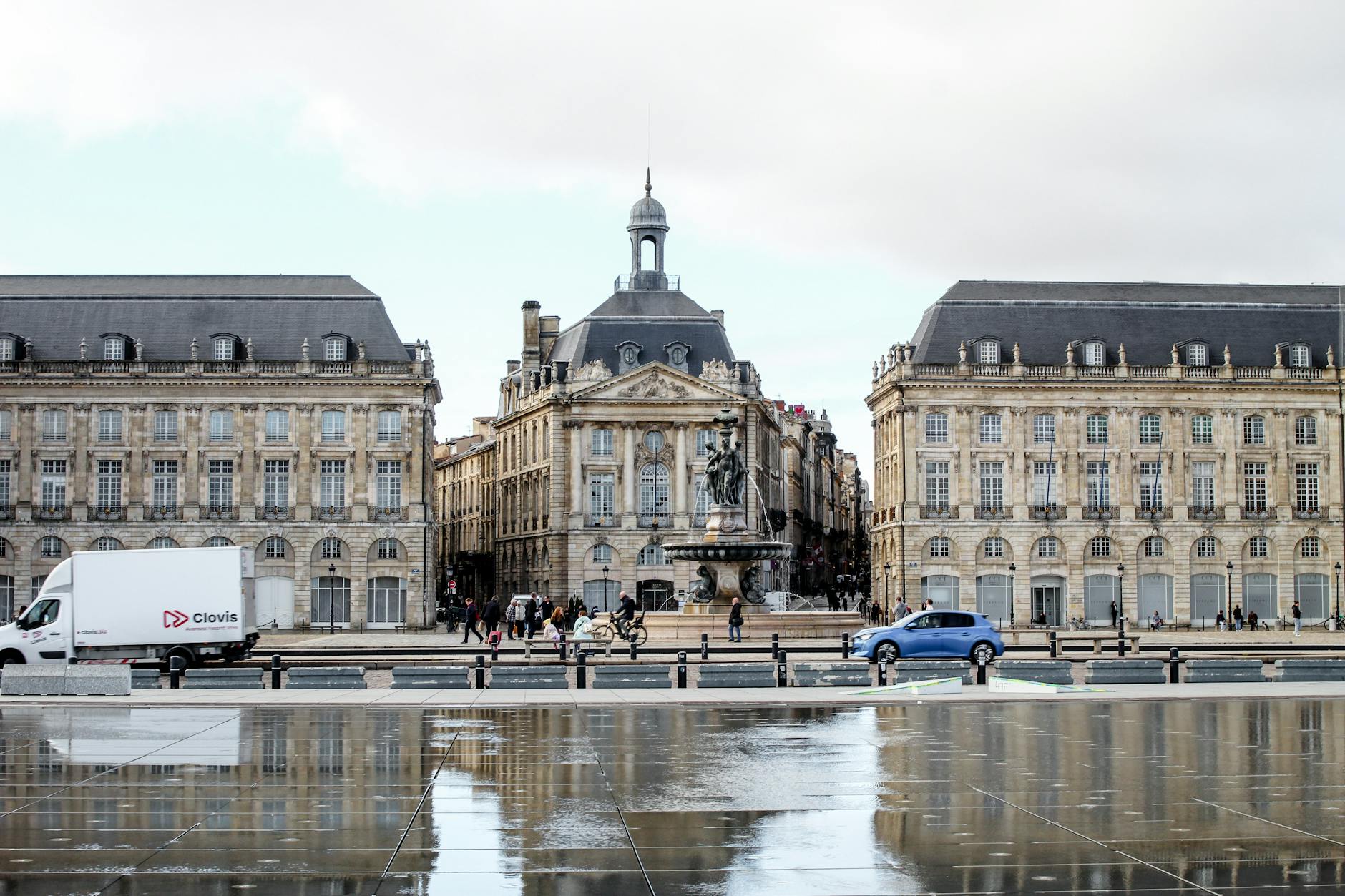 Bordeaux travel image