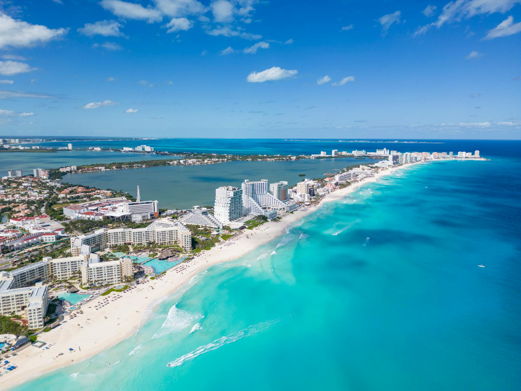 Cancun travel image