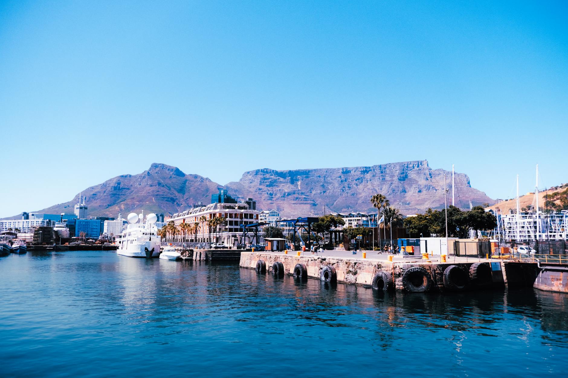 Cape Town travel image