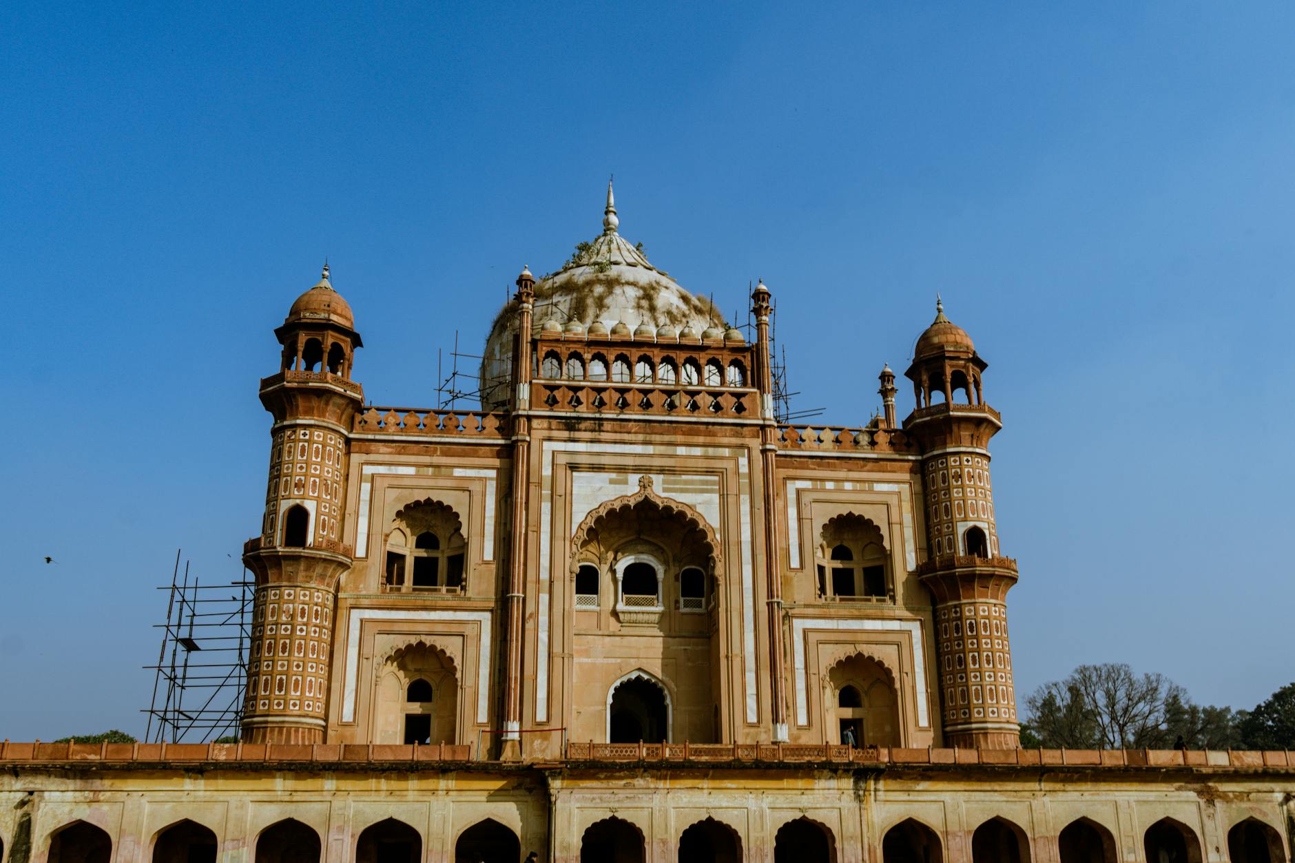 Delhi travel image