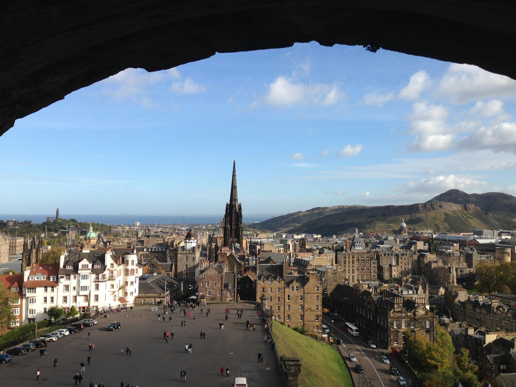 Edinburgh travel image
