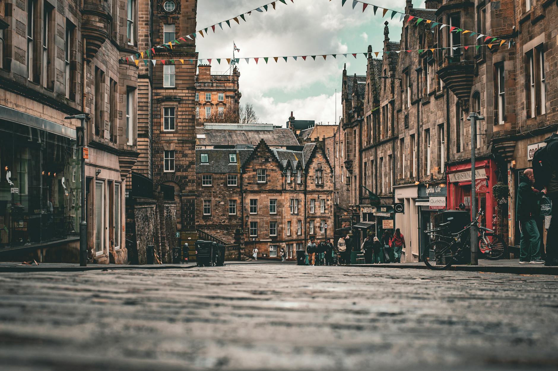 Edinburgh travel image