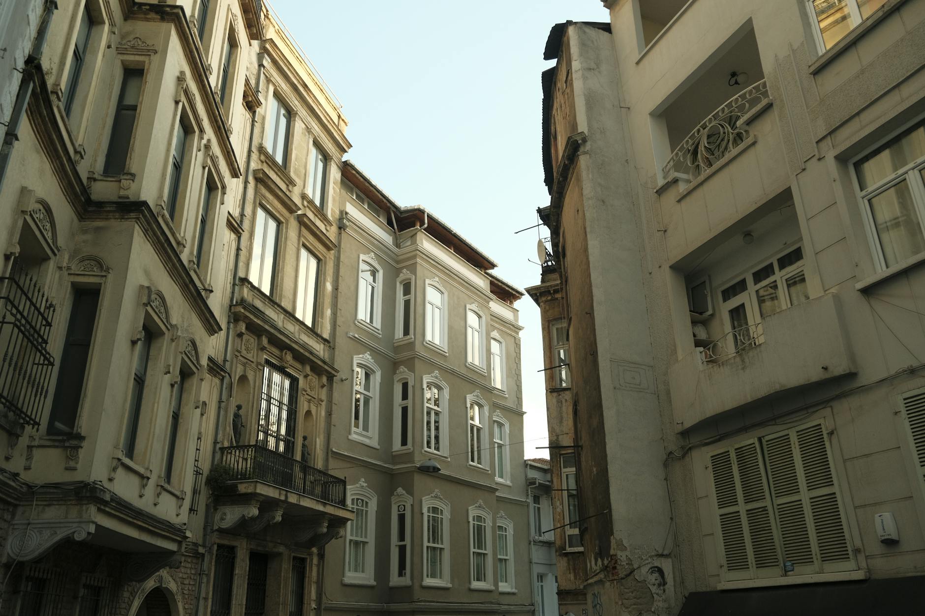Istanbul travel image