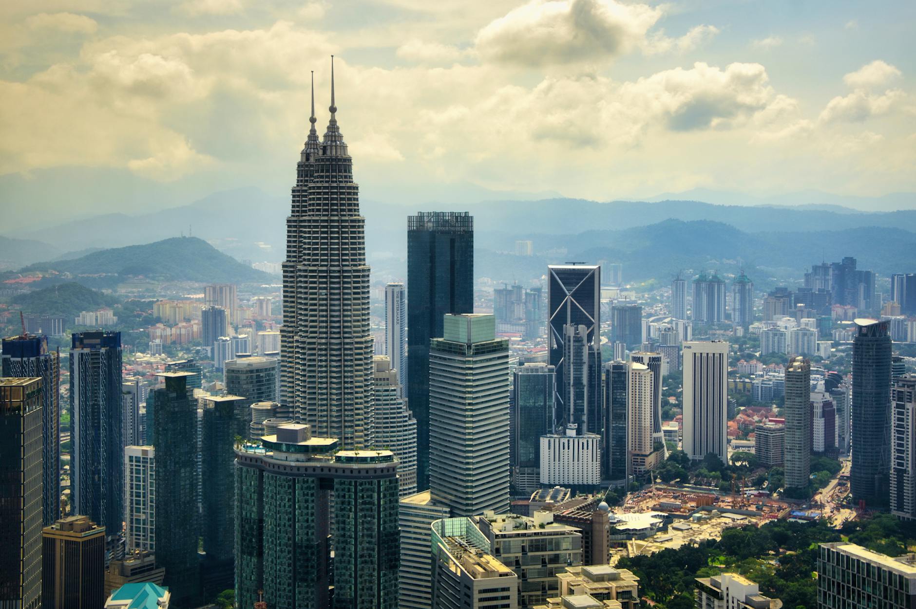 Kuala Lumpur Travel Guide