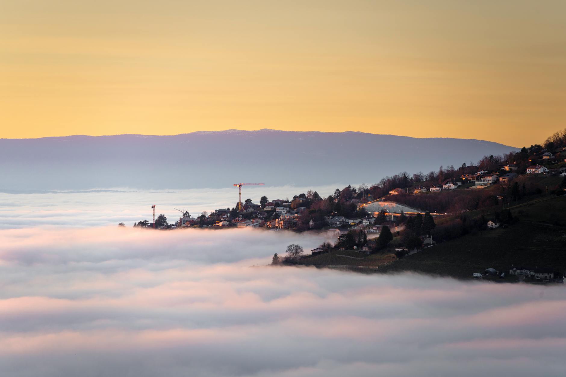 Lausanne Travel Guide