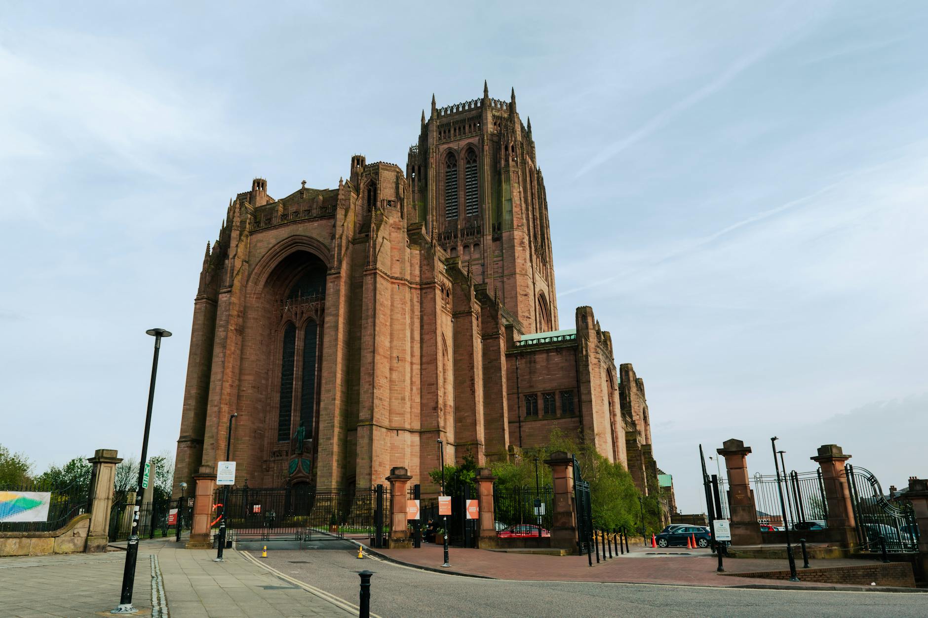 Liverpool travel image