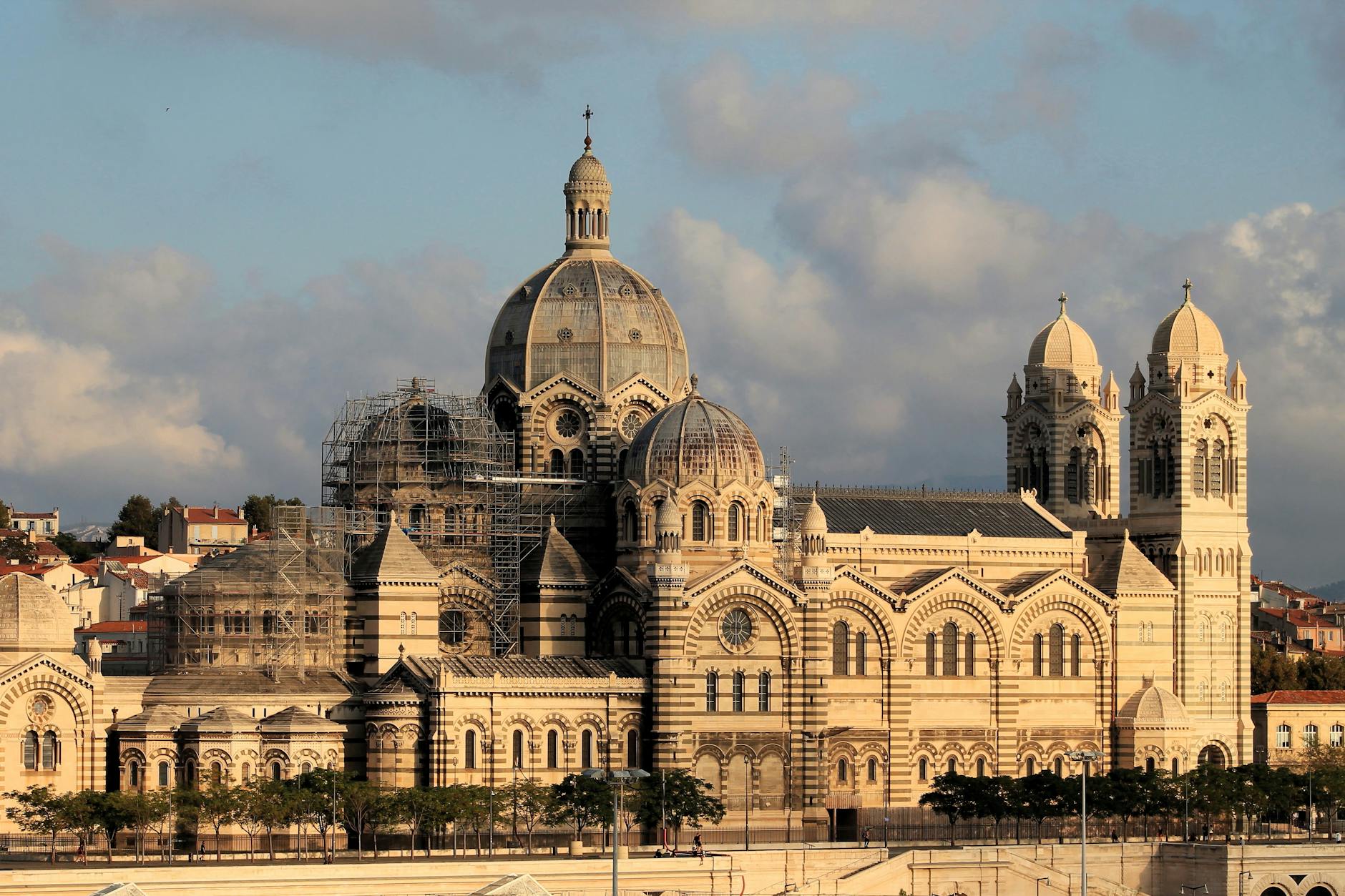 Marseille travel image