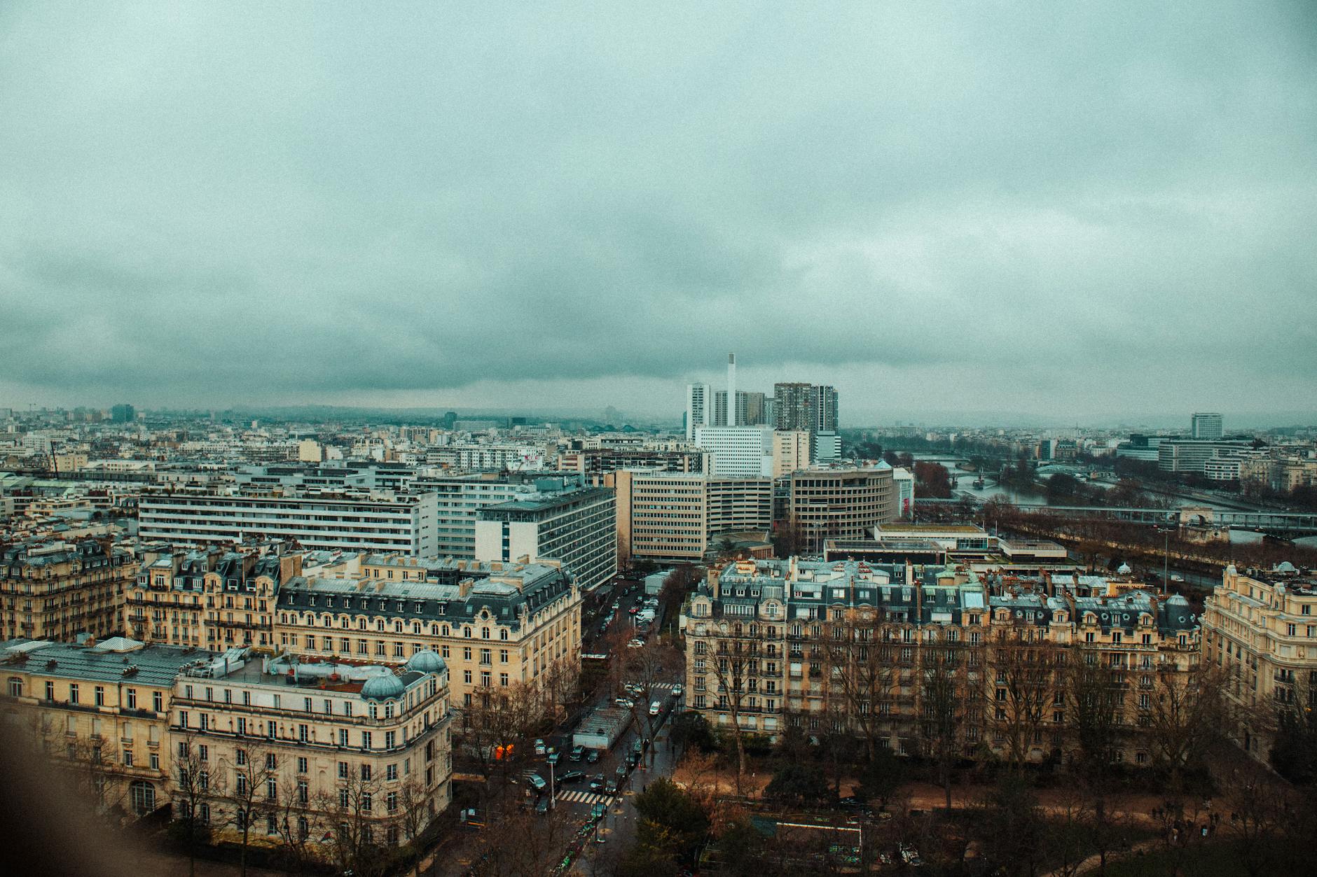Paris travel image