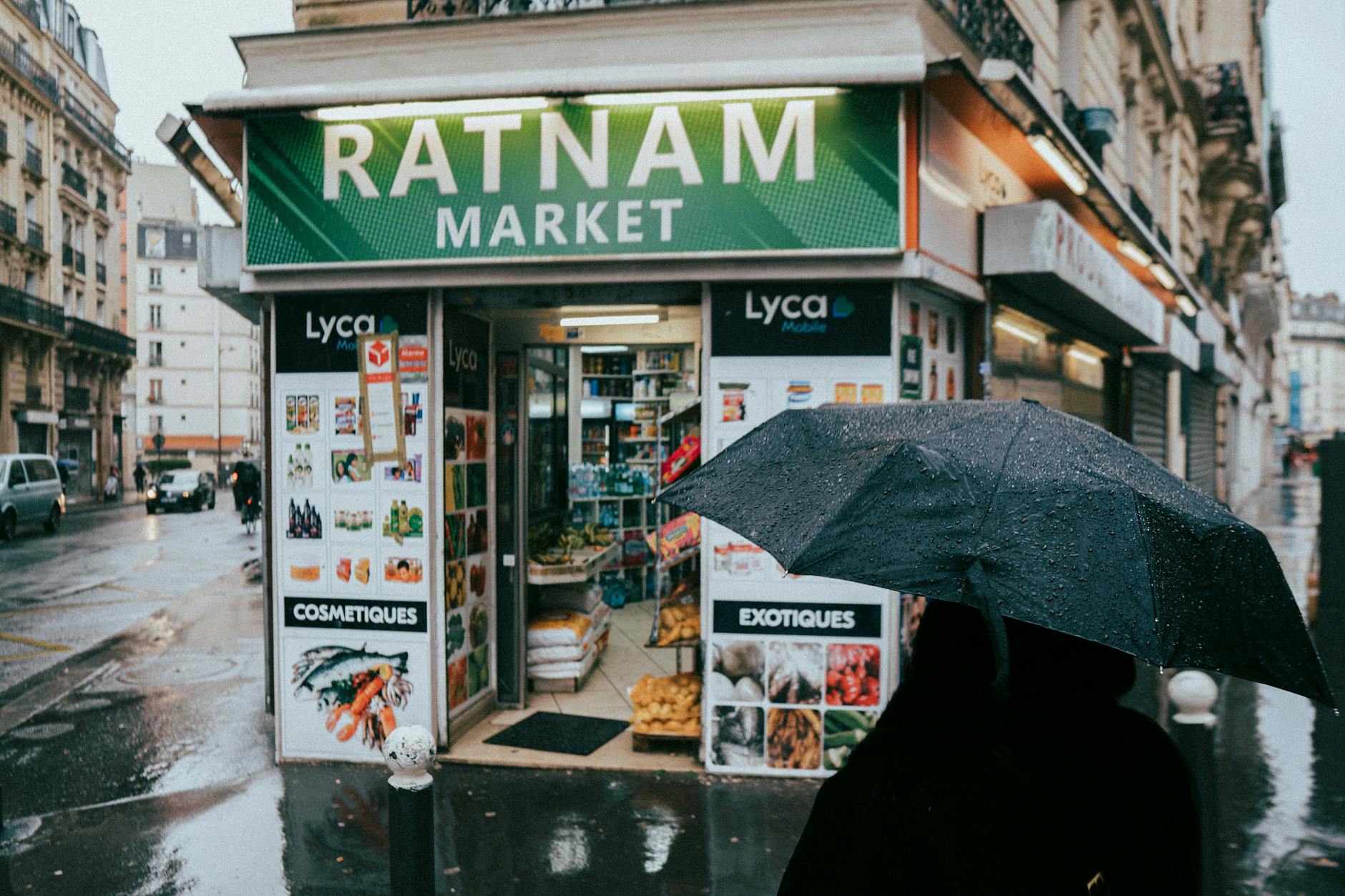 Paris travel image