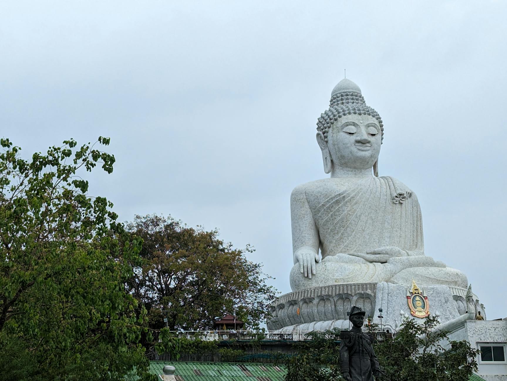 Phuket Travel Guide