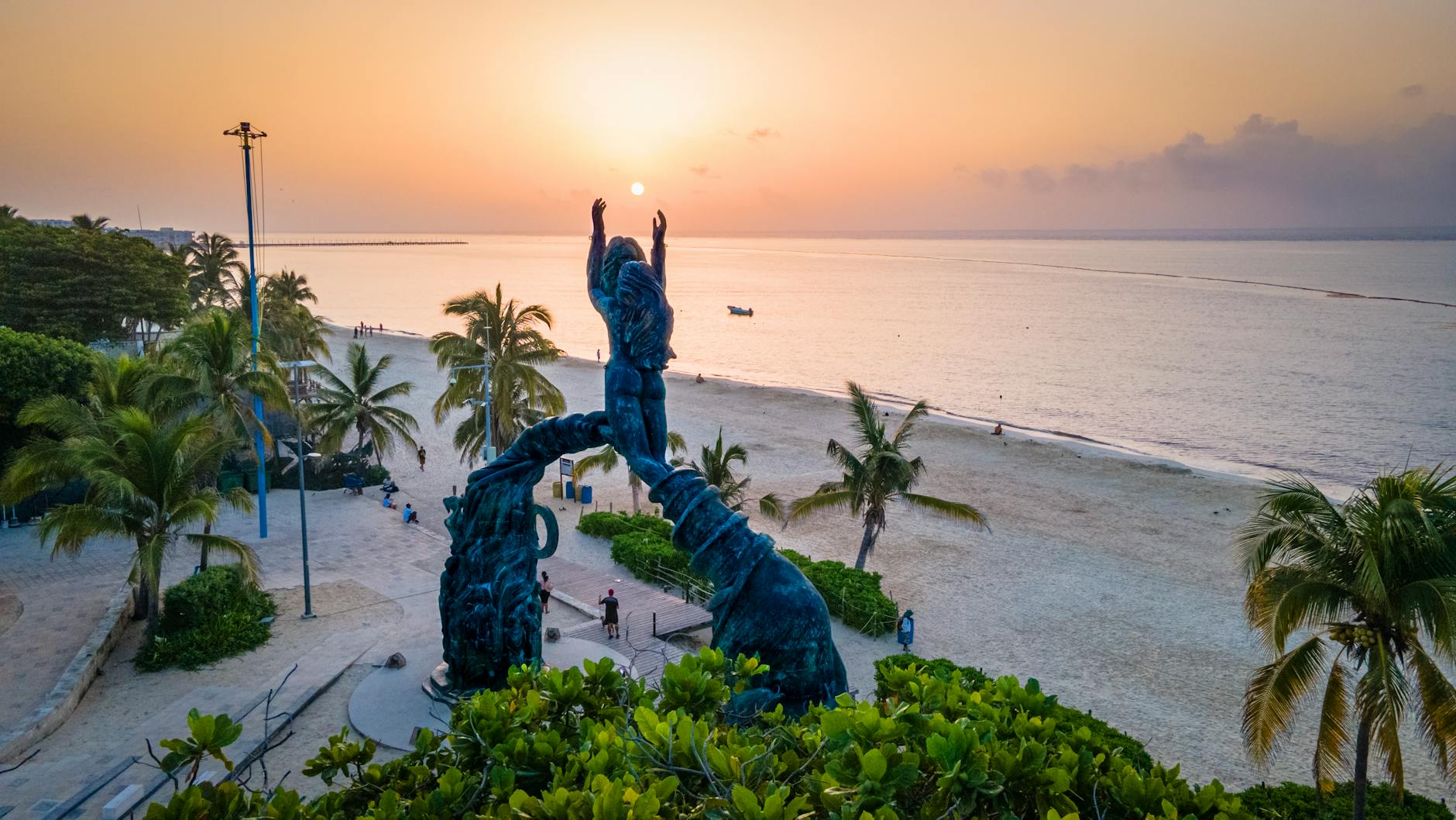 Playa del Carmen Travel Guide