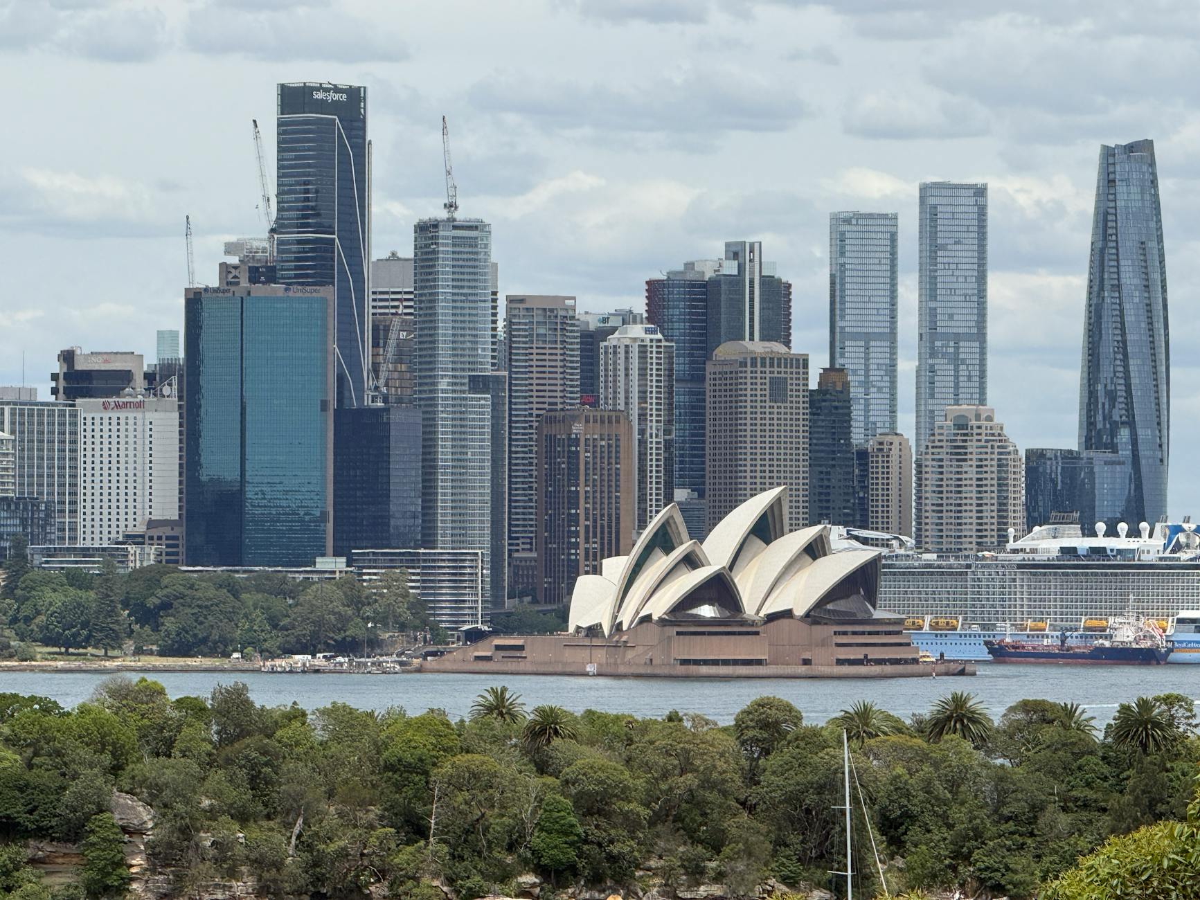 Sydney Travel Guide
