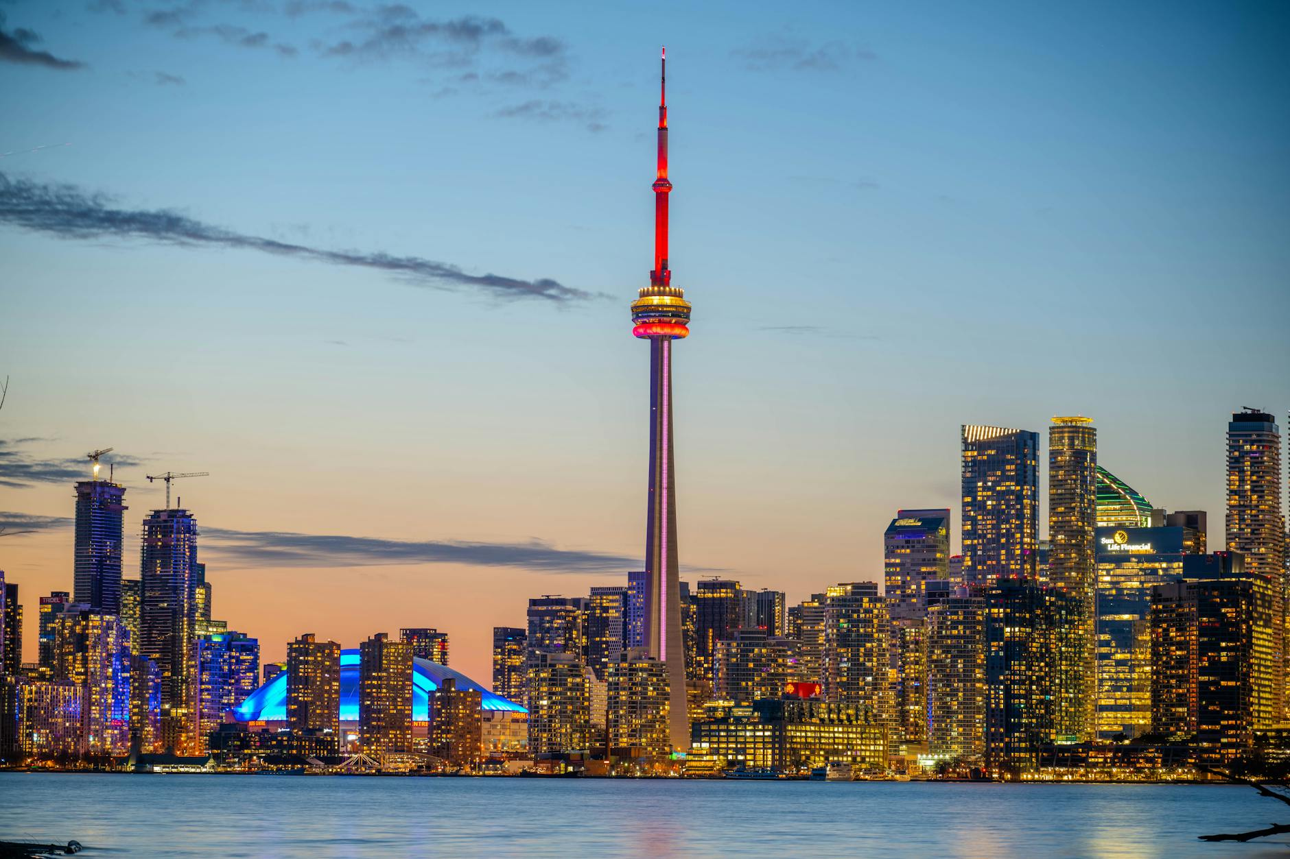 Toronto, Properly: A Deep City Guide for First-Time Visitors