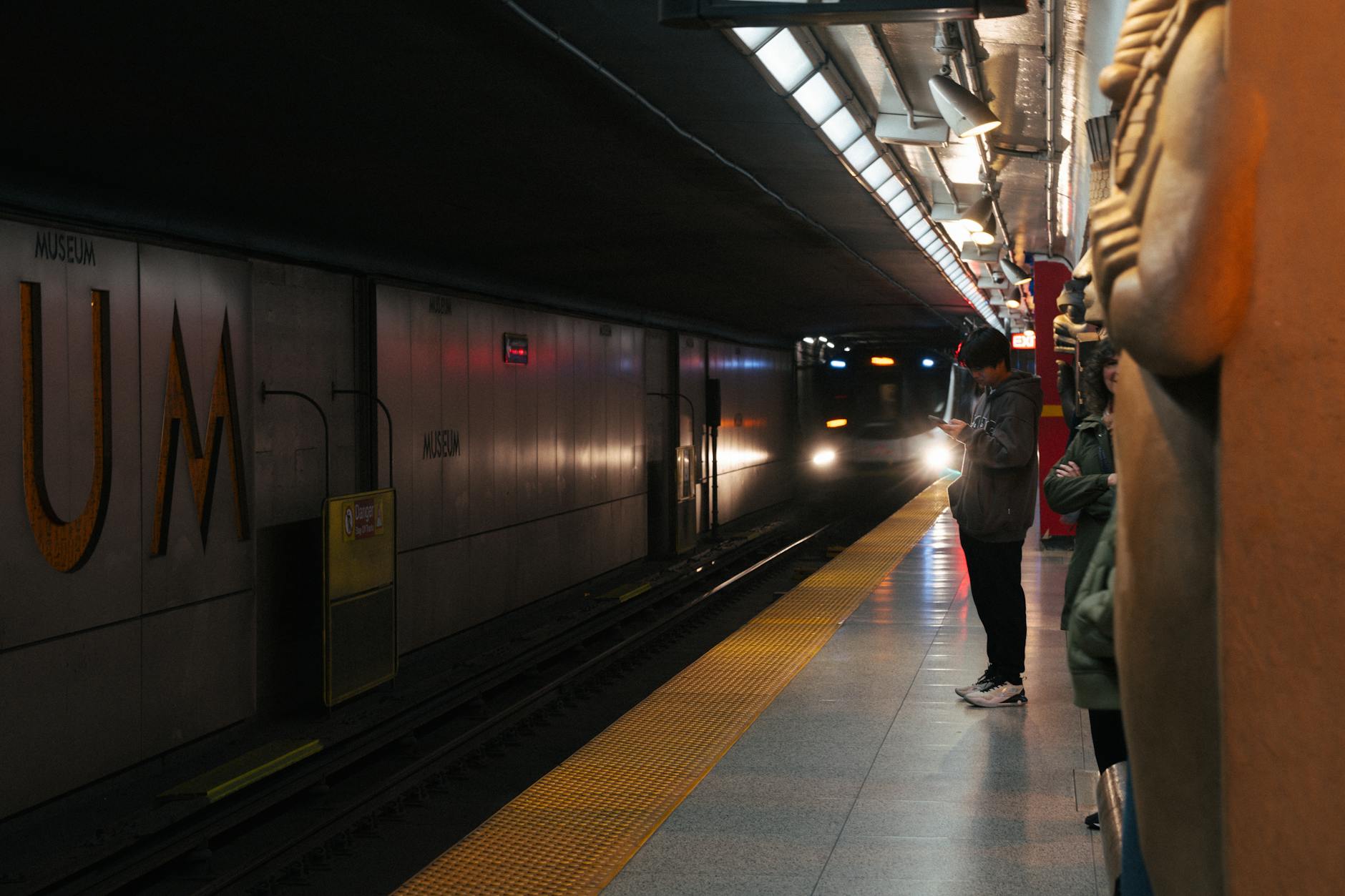 Toronto travel image
