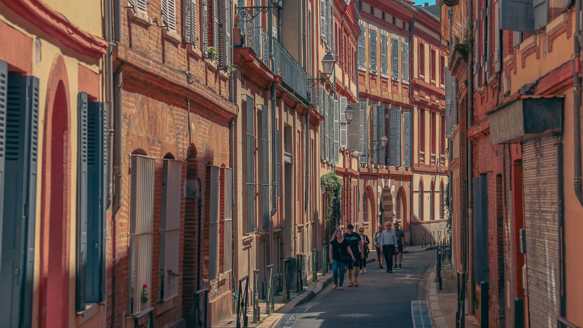 Toulouse travel image