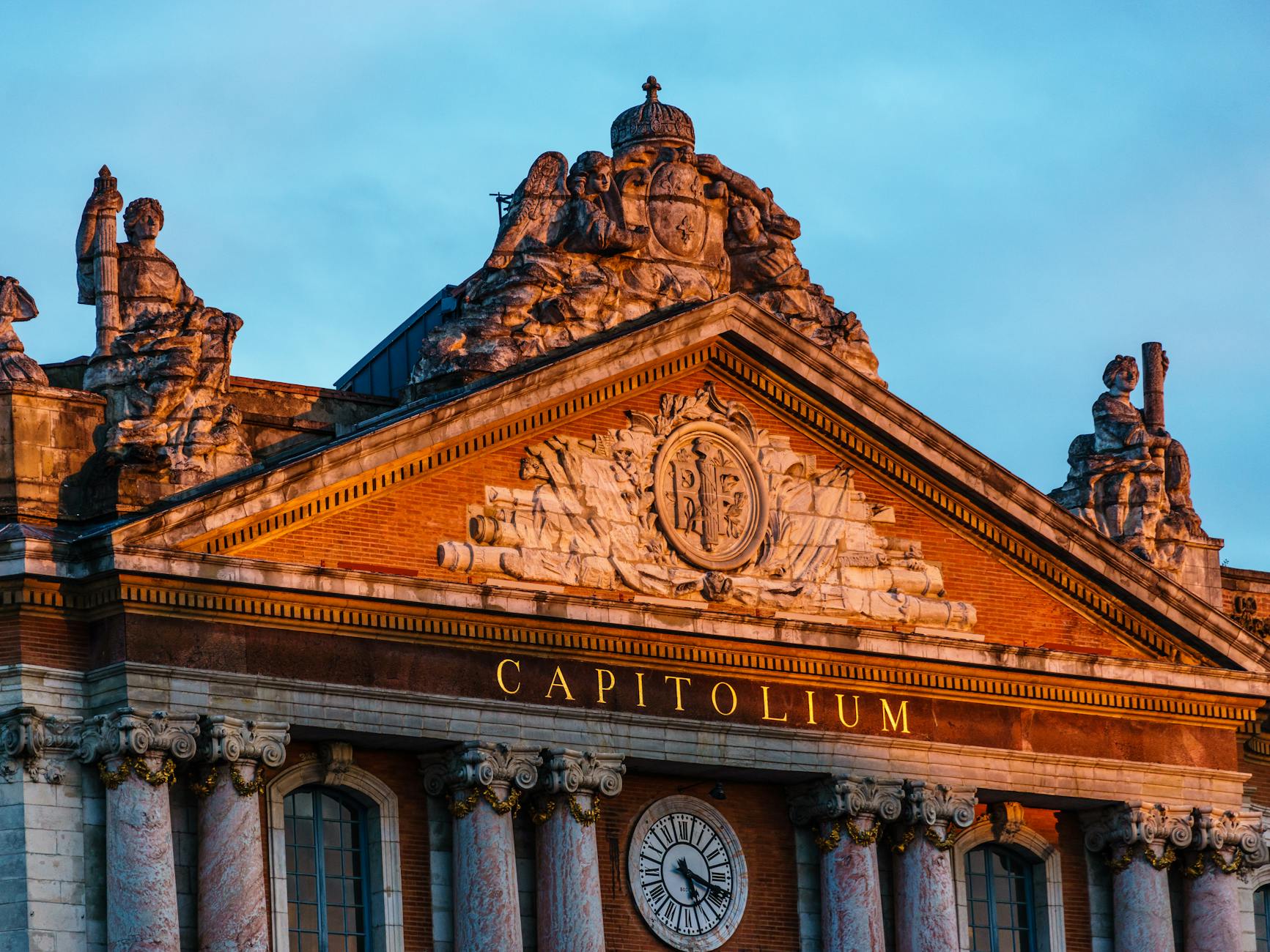Toulouse travel image