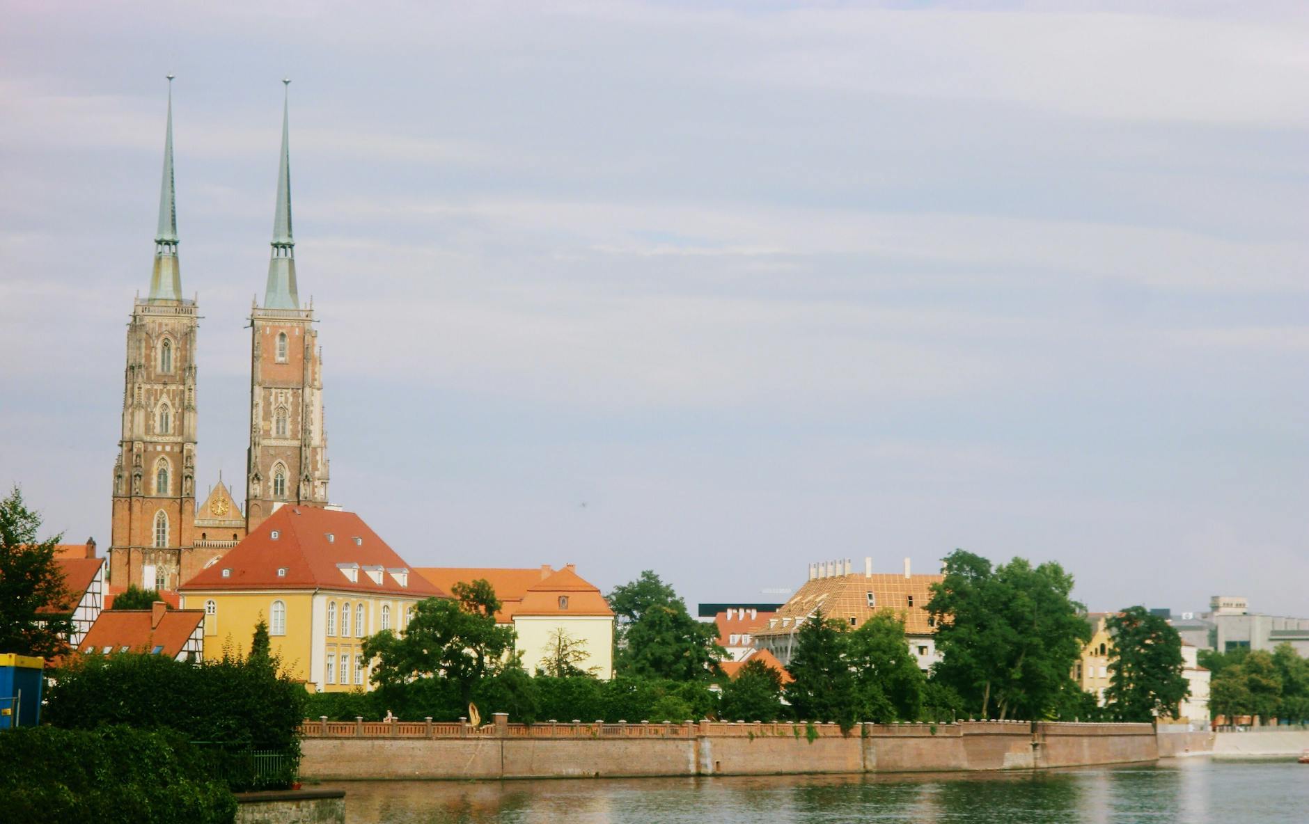 Wroclaw Travel Guide