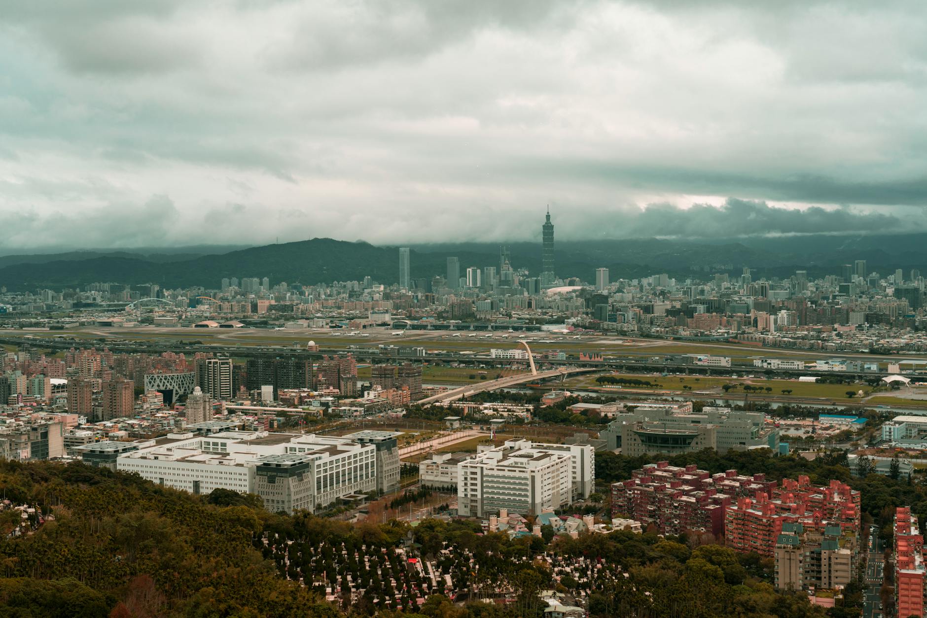 Taiwan travel image