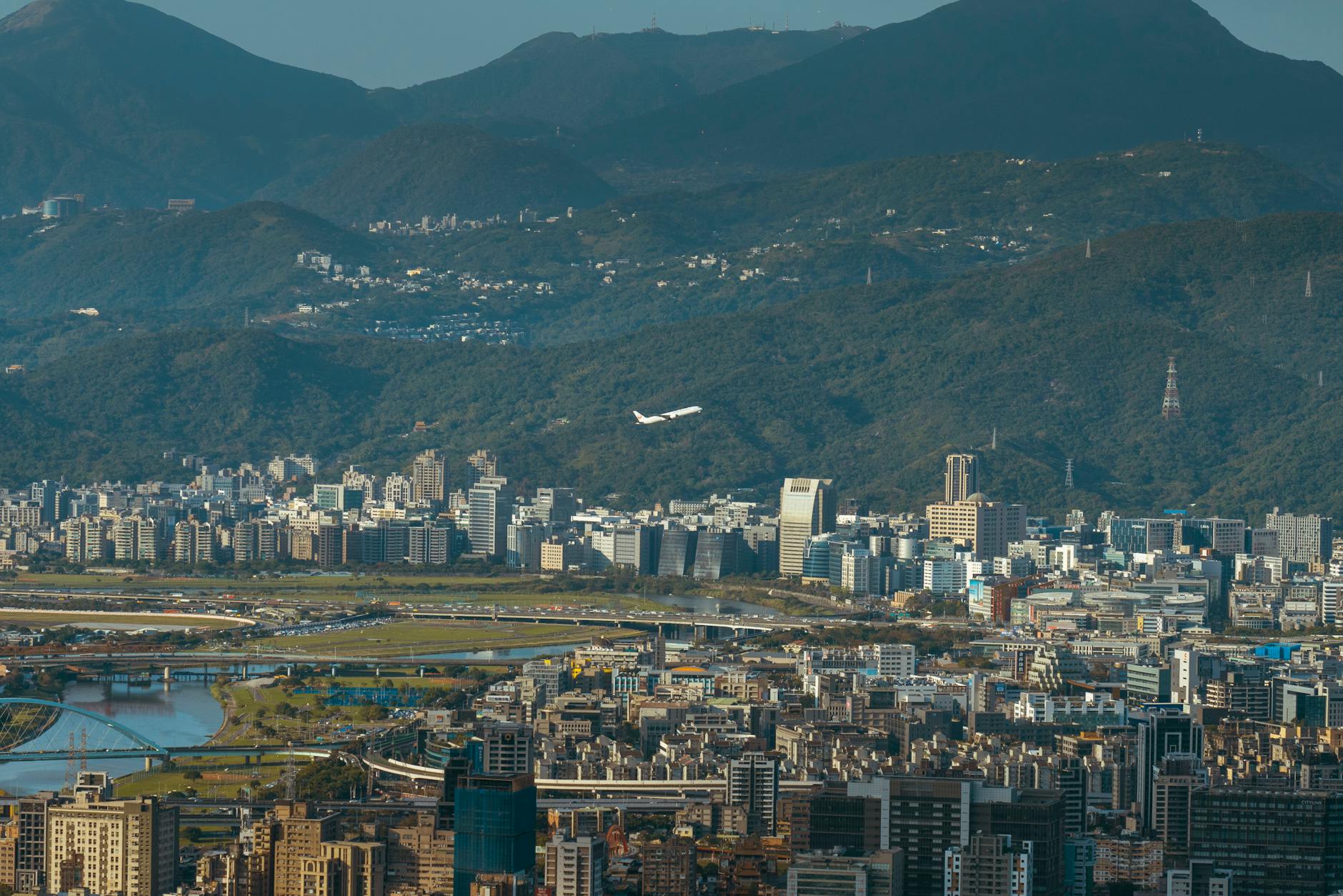 Taiwan travel image